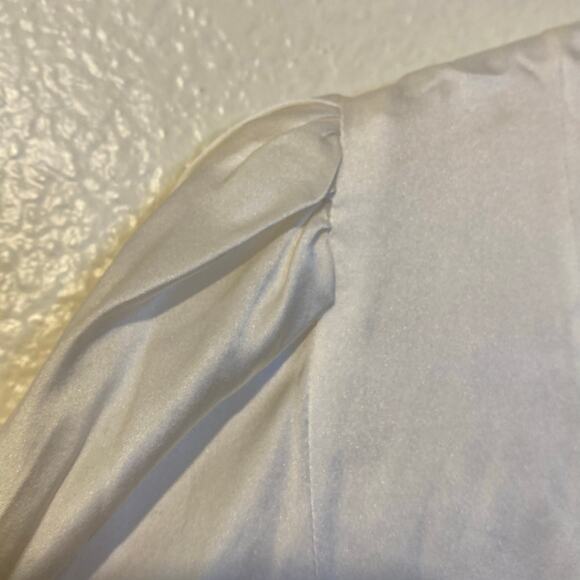 FRAME Ivory 100% Silk Victorian Milkmaid Puff Sleeve Button Blouse Size XS - Picture 5 of 8